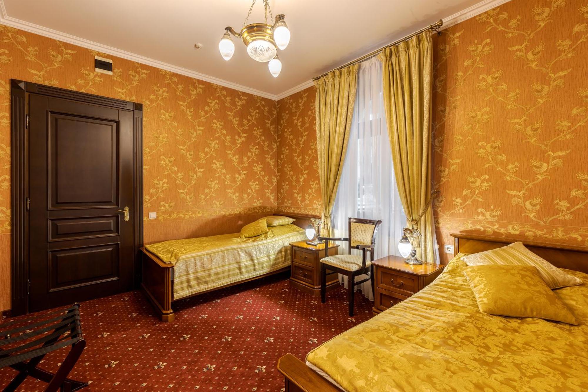 Luxury Boutique Andreevskiy Lviv Bagian luar foto