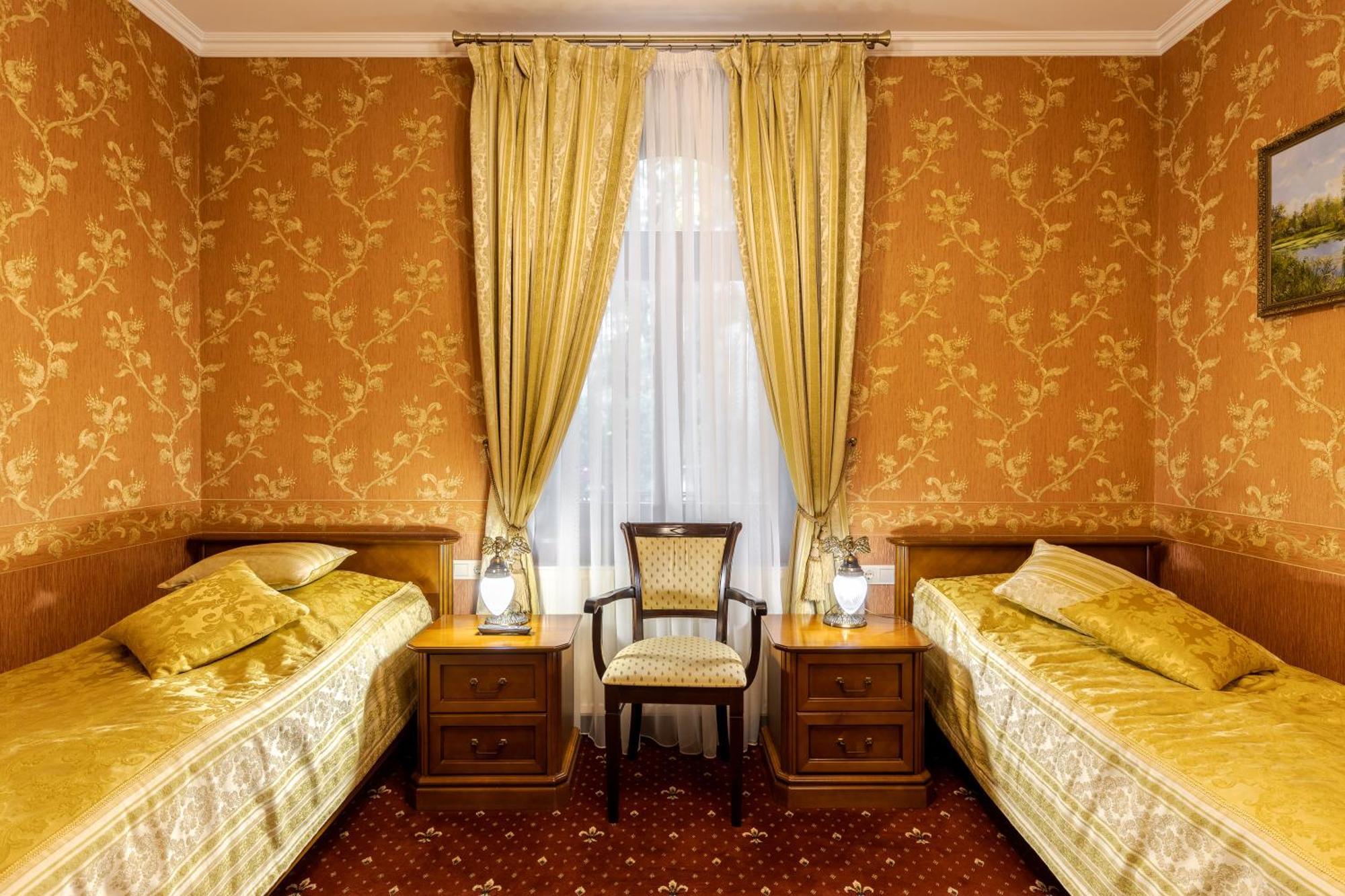 Luxury Boutique Andreevskiy Lviv Bagian luar foto