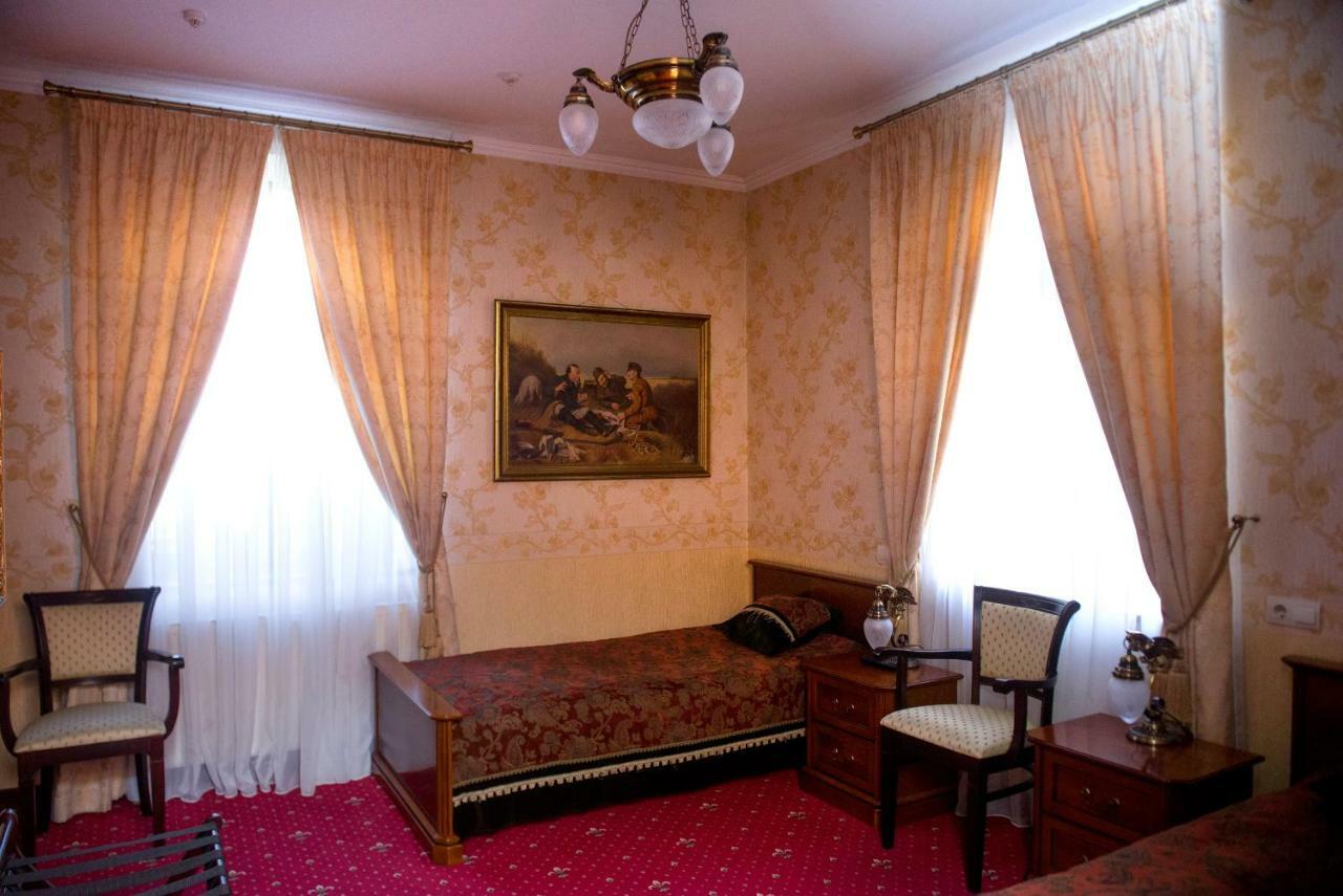 Luxury Boutique Andreevskiy Lviv Bagian luar foto